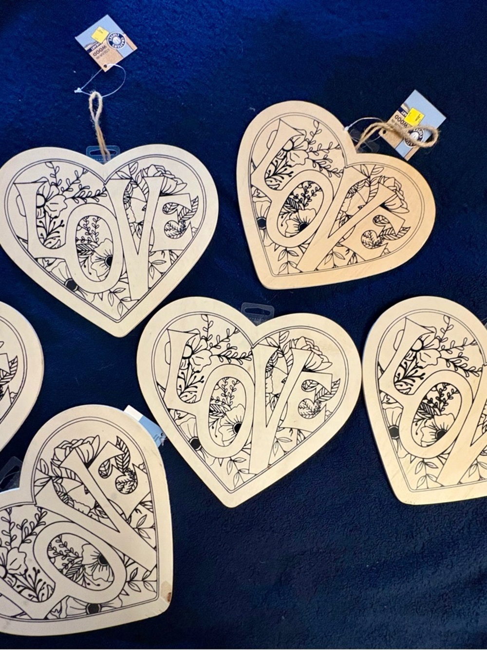 New-6 DIYourself
Crafting Heart Shaped 'LOVE' Wooden Wall Hanging -Floral Cutout